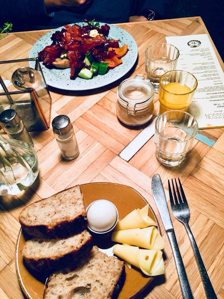 27459542_10159868328485468_3251741185595577071_n